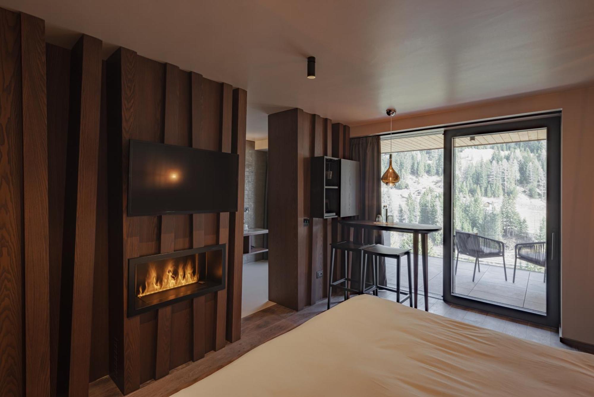Latemar - Hotel Suites Spa Сорага Екстер'єр фото