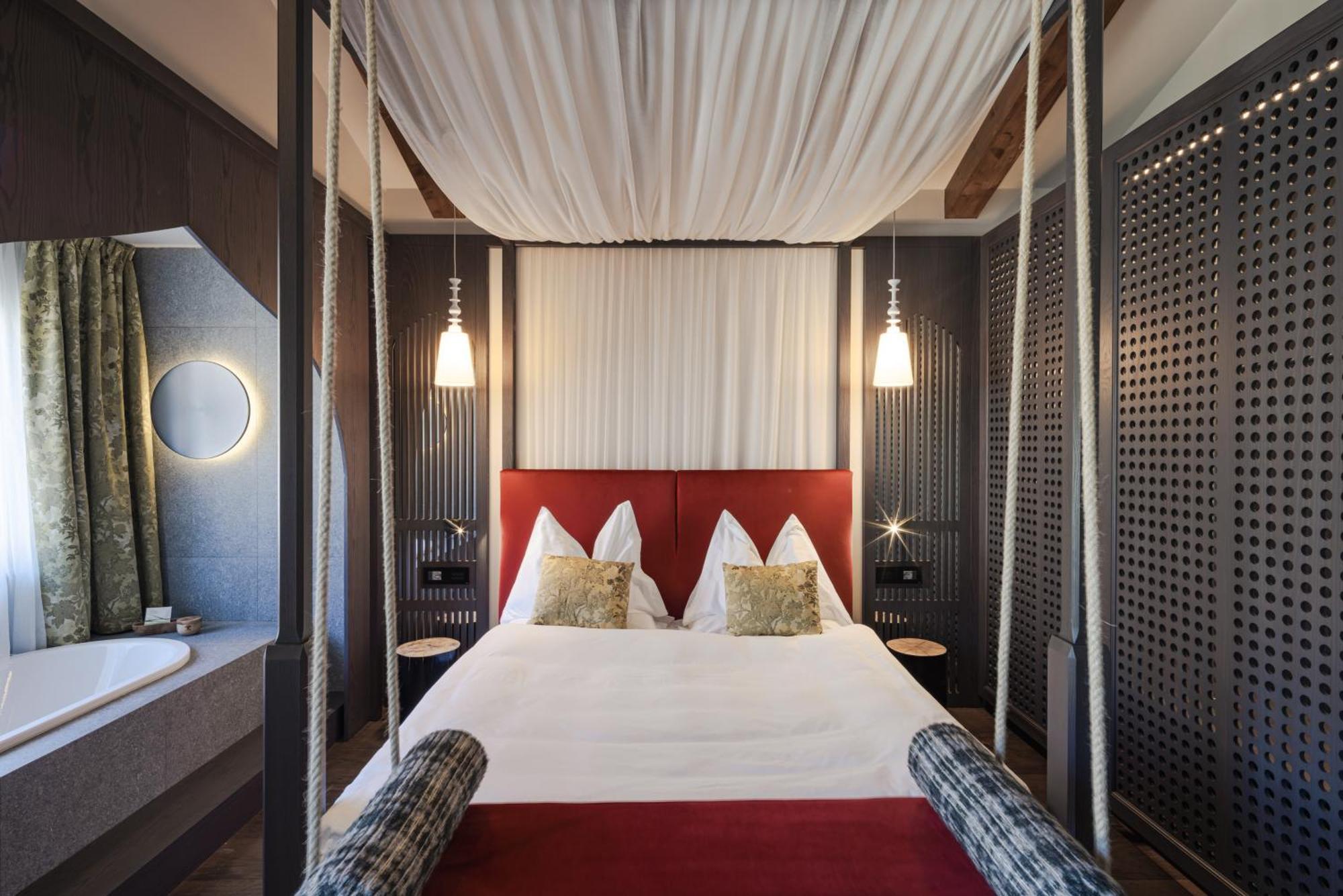 Latemar - Hotel Suites Spa Сорага Екстер'єр фото