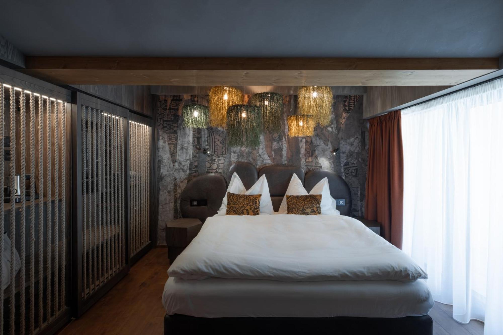 Latemar - Hotel Suites Spa Сорага Екстер'єр фото