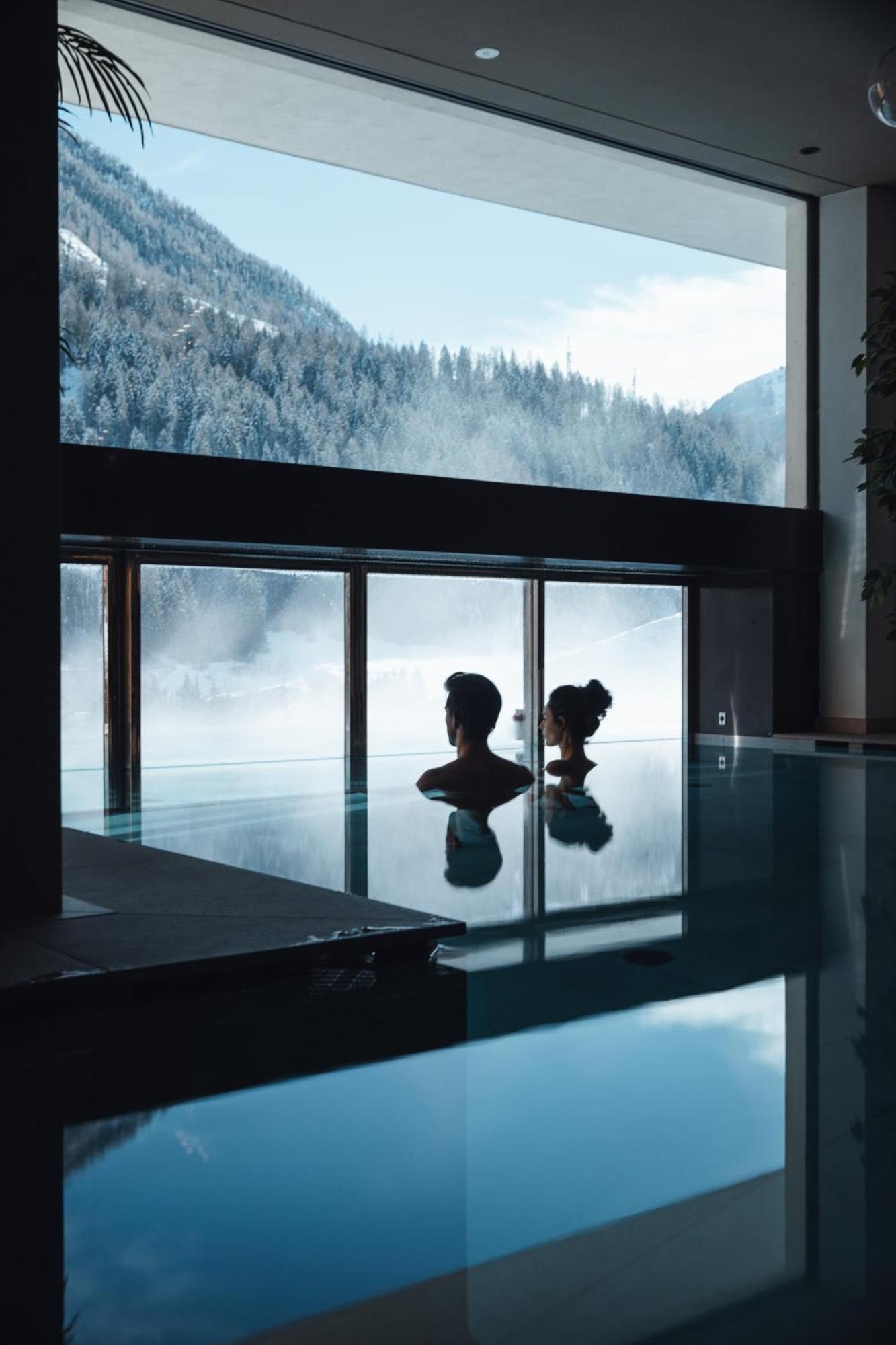 Latemar - Hotel Suites Spa Сорага Екстер'єр фото